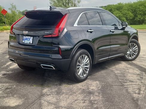 Used 2024 Cadillac XT4 Premium Luxury w/ Technology Package AWD/4WD image 4