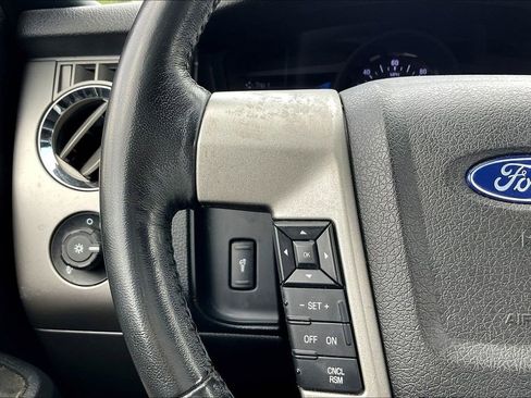 Used 2017 Ford Expedition EL Limited w/ Equipment Group 301A RWD image 10