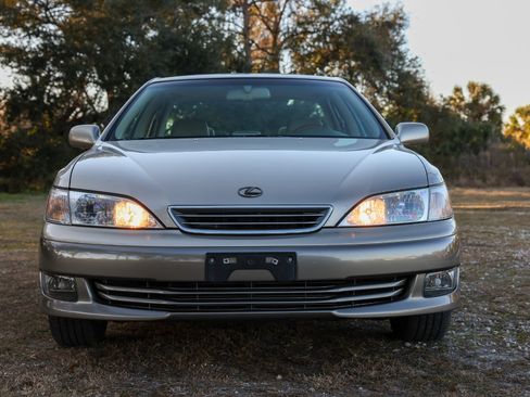 Used 2000 Lexus ES 330 300 image 17