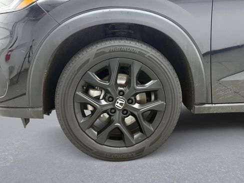 Used 2024 Honda HR-V Sport image 11