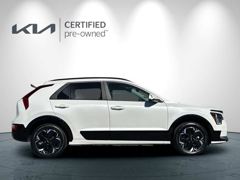 Used 2024 Kia Niro Wind FWD image 3