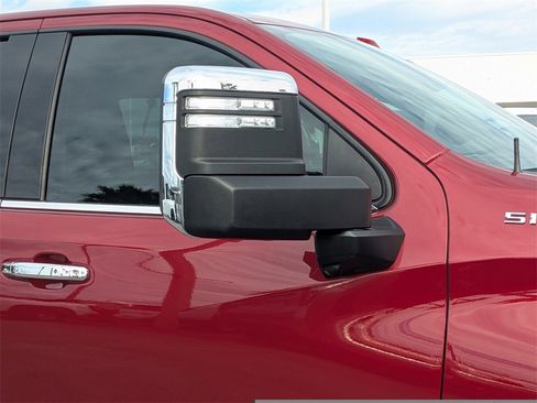 Certified 2020 Chevrolet Silverado 1500 LTZ w/ LTZ Plus Package image 11