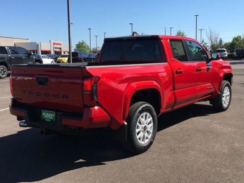 New 2026 Toyota Tacoma SR5 AWD/4WD image 7