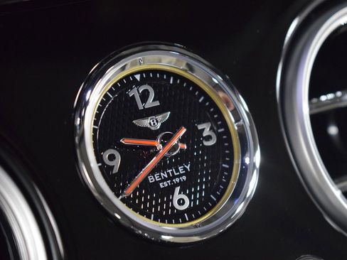 Certified 2026 Bentley Continental GTC AWD/4WD image 35