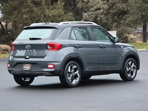New 2026 Hyundai Venue SEL image 4