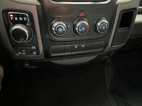 Used 2017 RAM 1500 Express w/ Express Value Package image 35