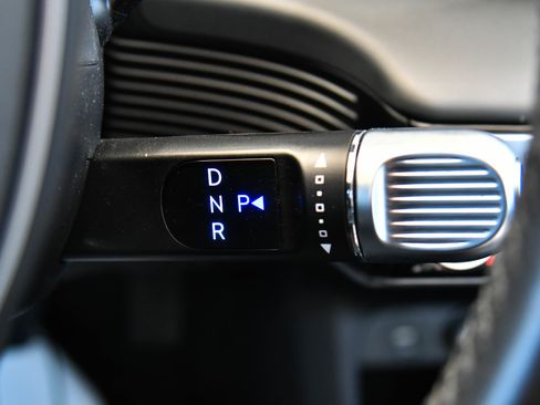 Used 2024 Hyundai Ioniq 5 SEL RWD image 36