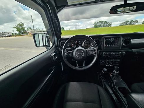 Used 2021 Jeep Wrangler Unlimited Sport AWD/4WD image 13
