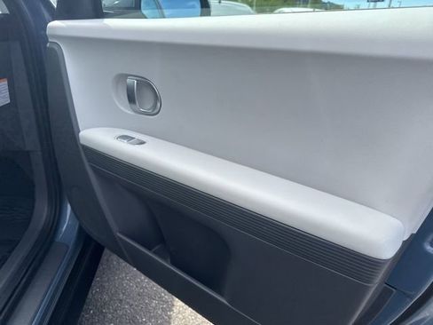 Used 2024 Hyundai Ioniq 5 SE AWD/4WD image 8