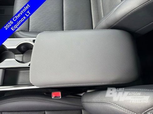 New 2026 Chevrolet Equinox LT w/ Convenience Package II AWD/4WD image 24