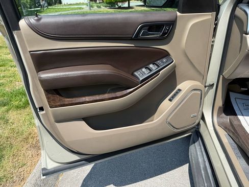 Used 2016 Chevrolet Suburban LT AWD/4WD image 12