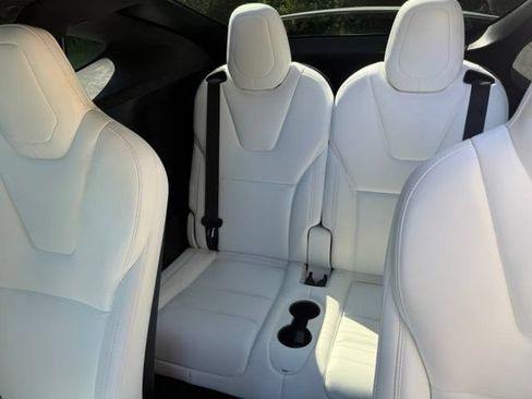 Used 2020 Tesla Model X Long Range AWD/4WD image 29