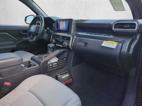 New 2025 Toyota Tacoma SR5 image 27