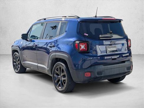 Used 2018 Jeep Renegade Altitude image 8