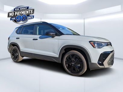 New 2026 Volkswagen Taos SE