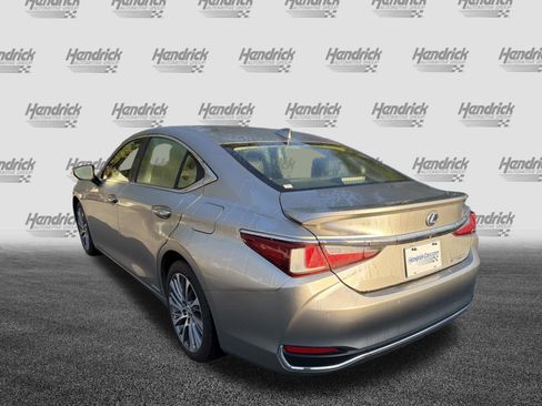 Used 2019 Lexus ES 300h w/ Premium Package FWD image 7