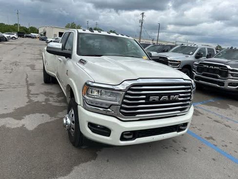 Used 2022 RAM 3500 Limited AWD/4WD image 24