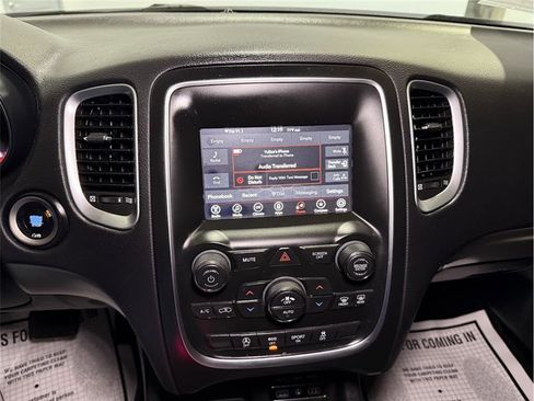 Used 2020 Dodge Durango SXT image 34
