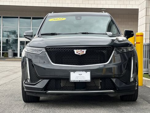 Certified 2022 Cadillac XT6 Sport w/ Technology Package image 9