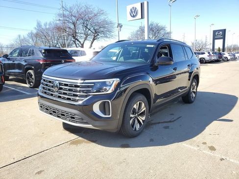 New 2026 Volkswagen Atlas SE AWD/4WD image 2