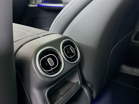 New 2026 Mercedes-Benz GLC 350e 4MATIC image 28