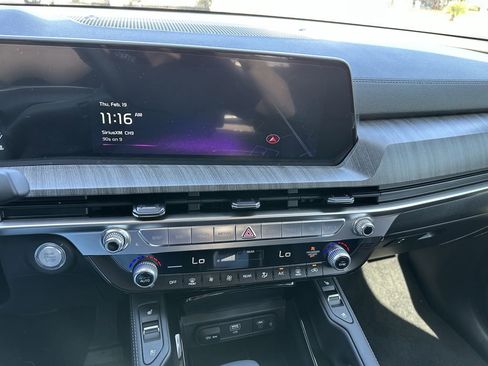 New 2025 Kia Telluride EX image 25