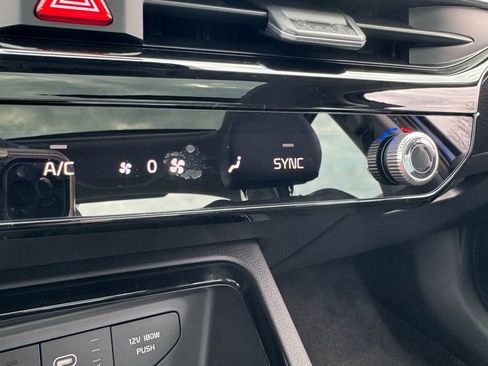 New 2025 Kia K5 EX image 23