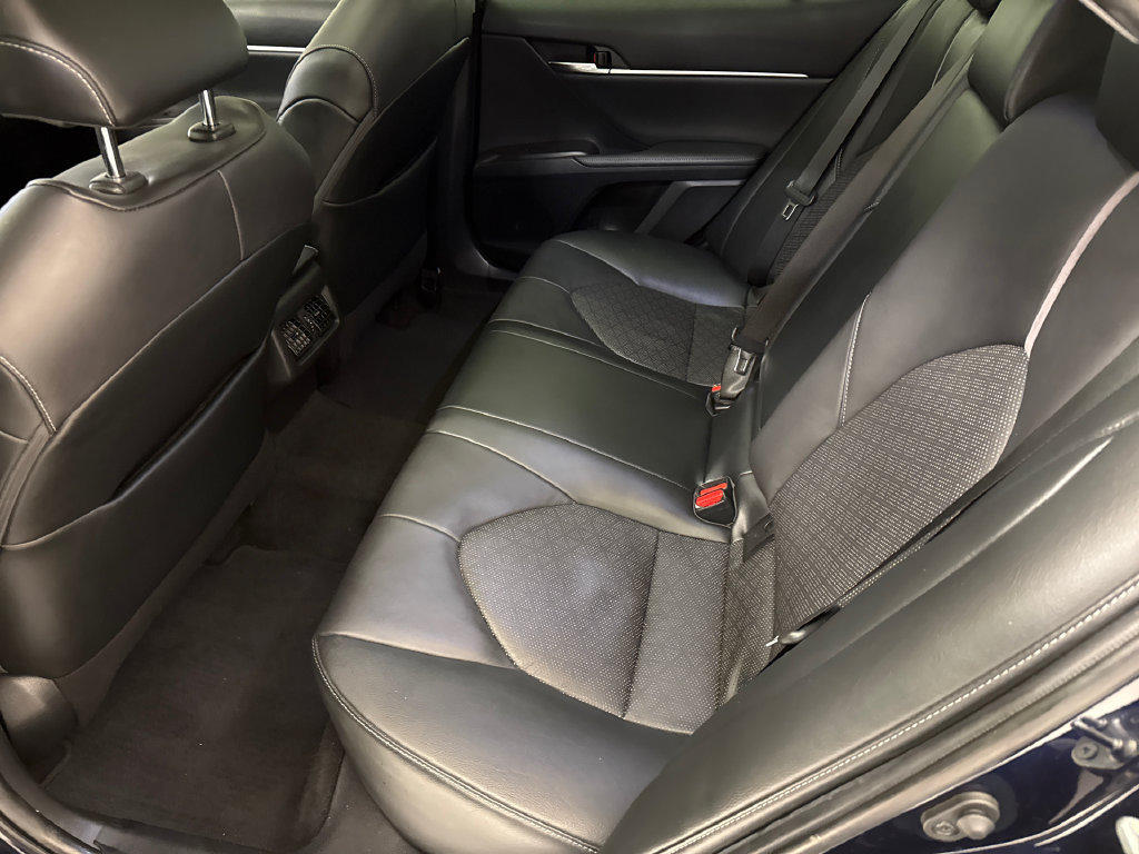 Used 2021 Toyota Camry XSE FWD image 17