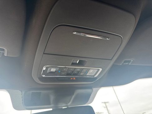Used 2022 Ford F150 King Ranch w/ Equipment Group 601A High AWD/4WD image 17