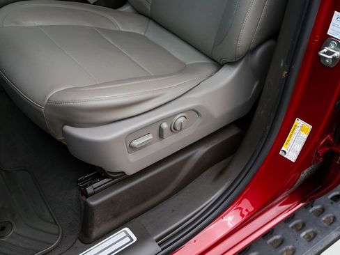 Used 2020 Chevrolet Silverado 1500 LTZ w/ LTZ Premium Package image 11