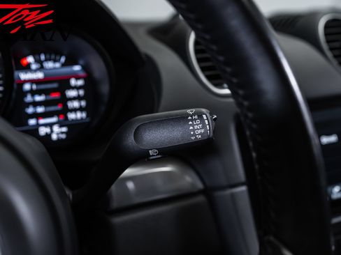 Used 2019 Porsche 718 Boxster GTS RWD image 41