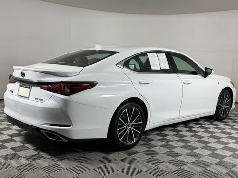 Used 2019 Lexus ES 350 F Sport w/ Accessory Package 2 FWD image 8