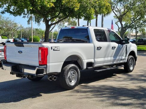 Used 2024 Ford F250 XL w/ XL Chrome Package AWD/4WD image 3