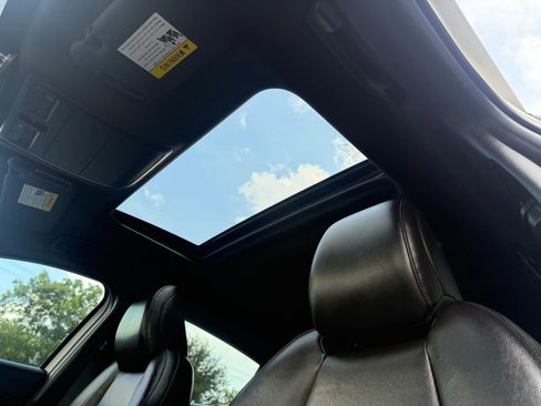 Used 2022 MAZDA MAZDA3 s image 34