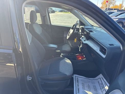 Used 2022 Ford Maverick XLT image 37