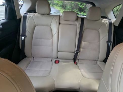 Used 2018 MAZDA CX-5 Touring FWD image 21