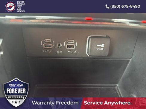 Used 2024 Jeep Grand Cherokee L Summit w/ Rear Seat Video Group I AWD/4WD image 29