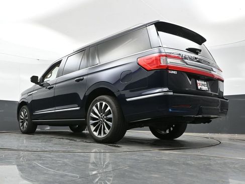 Used 2021 Lincoln Navigator L Reserve w/ Luxury Package AWD/4WD image 39
