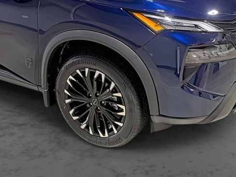 New 2026 Nissan Rogue SV AWD/4WD image 14