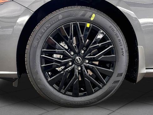 New 2026 Nissan Altima 2.5 SV FWD image 9