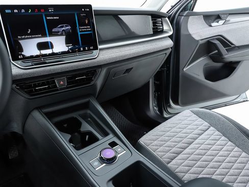 New 2026 Volkswagen Tiguan S FWD image 23