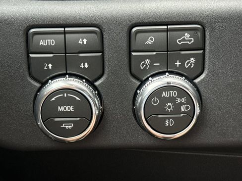 New 2026 GMC Sierra 1500 Elevation AWD/4WD image 25