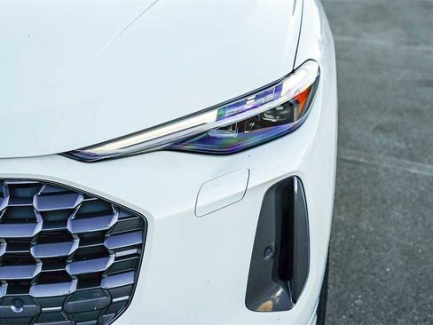 New 2025 Audi Q5 Premium Plus image 7