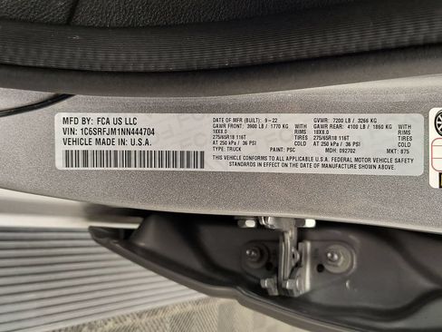 Used 2022 RAM 1500 Laramie AWD/4WD image 22