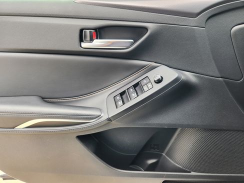 Used 2020 Toyota Avalon XSE image 24