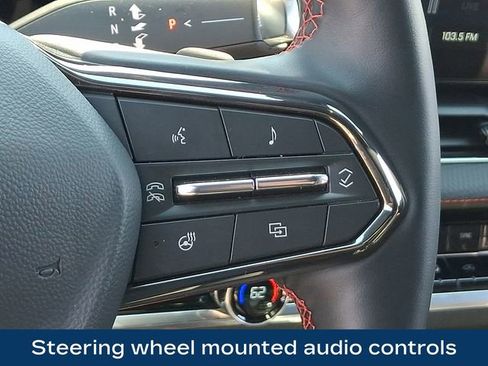 Used 2026 Chevrolet Equinox RS AWD/4WD image 8