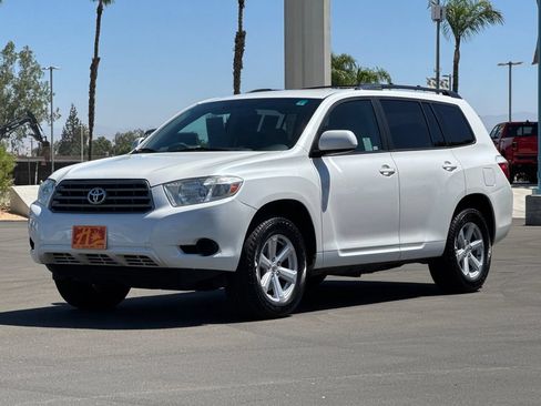 Used 2010 Toyota Highlander 2WD image 7