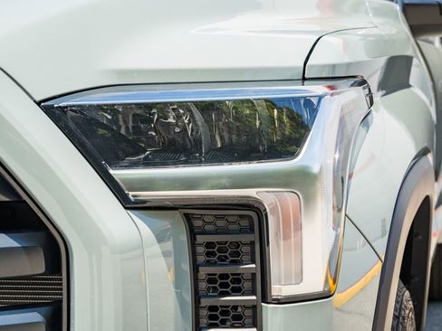 New 2026 Toyota Tundra SR5 AWD/4WD image 12