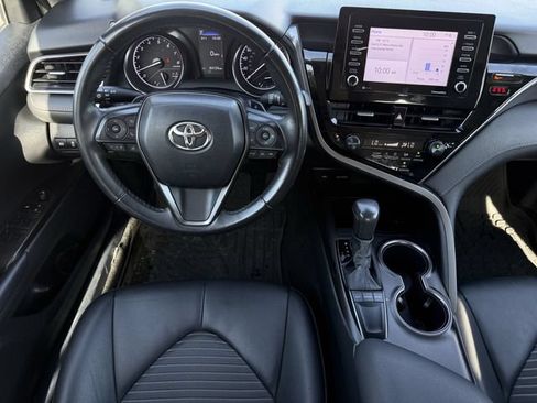Used 2023 Toyota Camry SE w/ Protection Package (Q2) (TMS) FWD image 11