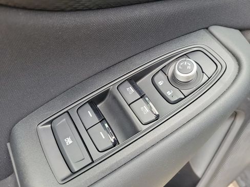 Used 2023 Subaru Outback Premium AWD/4WD image 17